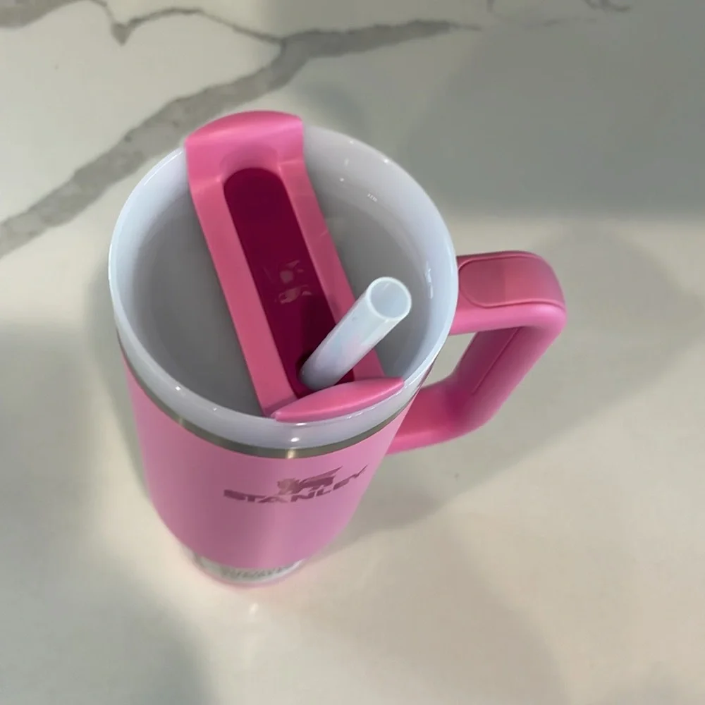 Stanley - 30 oz. PEONY (hot pink) Quencher H2.0 Flowstate Tumbler w/Handle - NWT